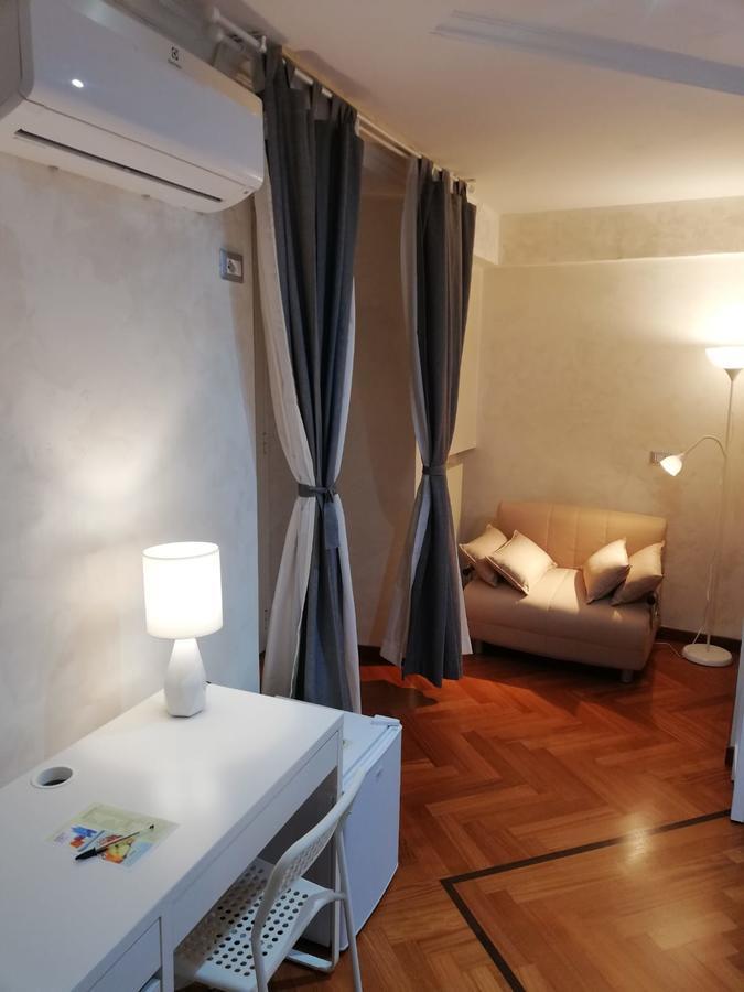 Naples Dome Suites Nápoles Exterior foto